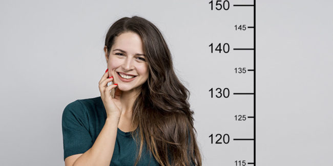 Estatura mínima para las mujeres